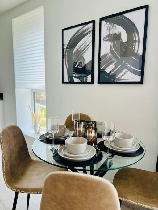 Hessian Lounge -Wyndale- Central 2Br W/Parking Бірмінгем Екстер'єр фото