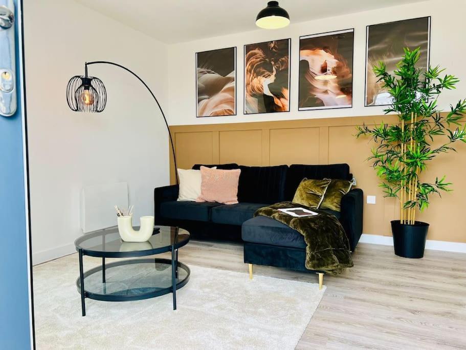 Hessian Lounge -Wyndale- Central 2Br W/Parking Бірмінгем Екстер'єр фото