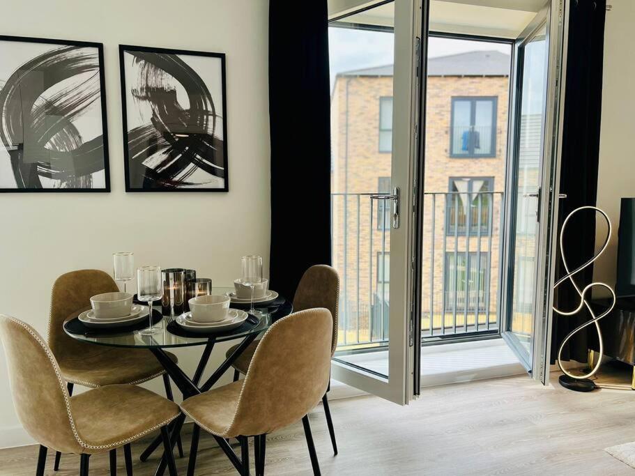 Hessian Lounge -Wyndale- Central 2Br W/Parking Бірмінгем Екстер'єр фото